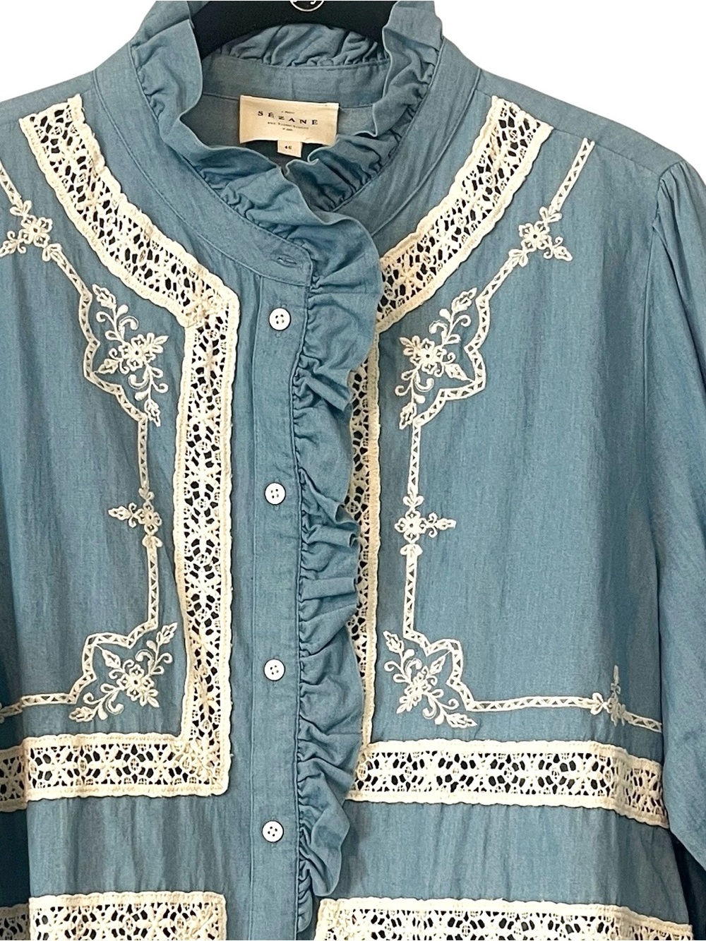 Sézane Ulysse Chambray Blouse US 14 EU 46 Blue Ruffle Lace Embroidered Top - Picture 3 of 10